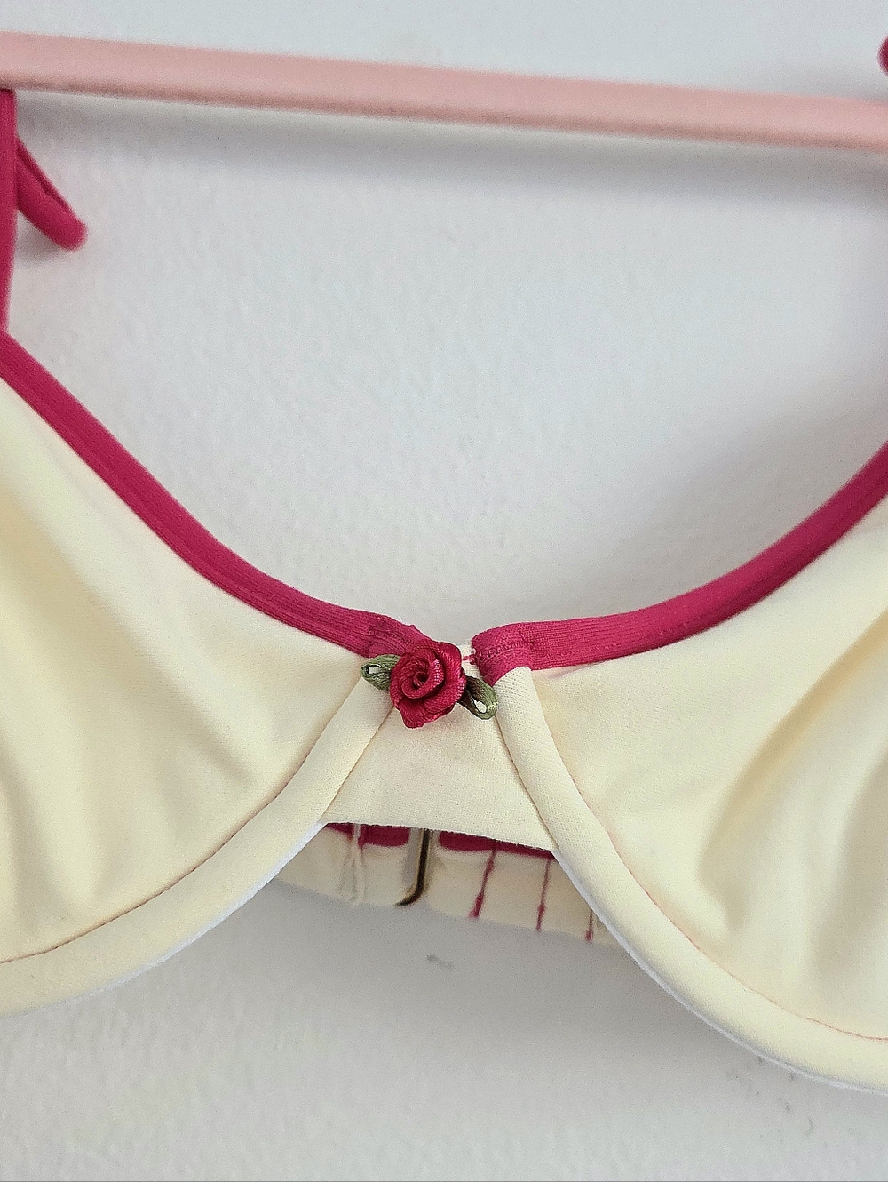 Montce RoseTwo-Tone Cream & Raspberry Underwire Bikini Top and Bottom Set - Picture 5 of 9